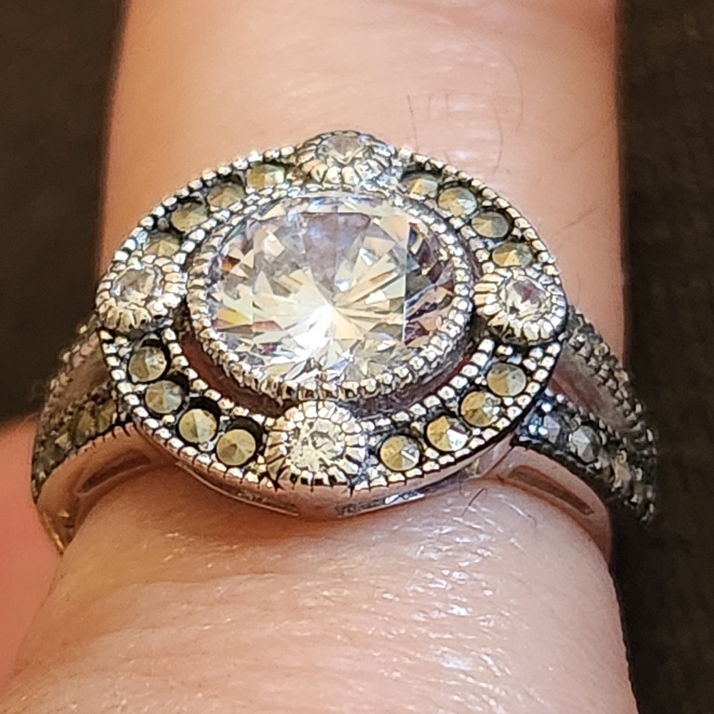 ​💍 VINTAGE 925 Thailand Marcasite CZ Halo Split Shank Ring - Picture 8 of 14